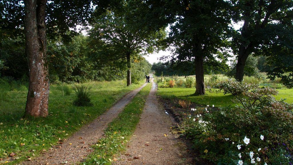 Bjaeldskovgaard Holiday House Funder Kirkeby Стая снимка